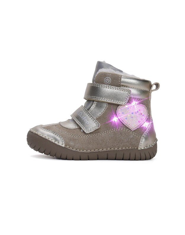 LED Batai su dirbtinio kailio pamu&scaron;alu 25-30 d. W050-42707DM 1